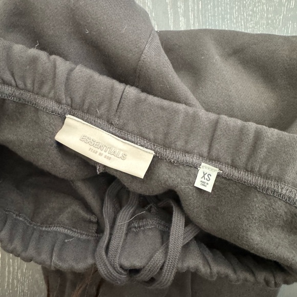 Essential Fear of God 1977 Fleece Jogger - Picture 3 of 3